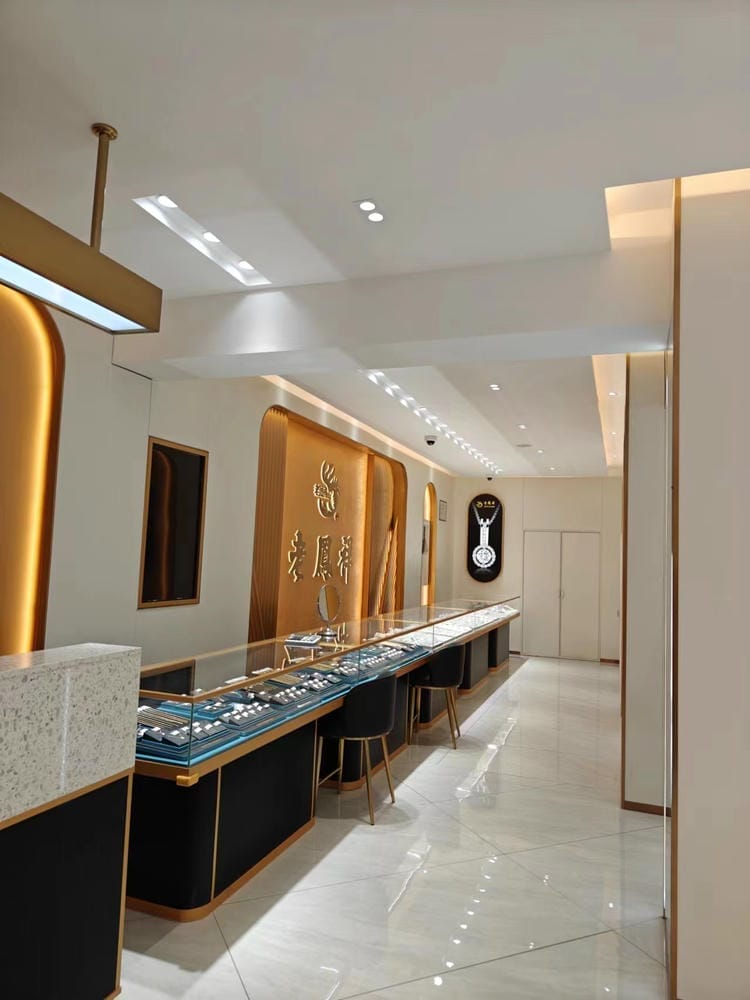 Henan Boai Laofengxiang Jewelry Lighting Case