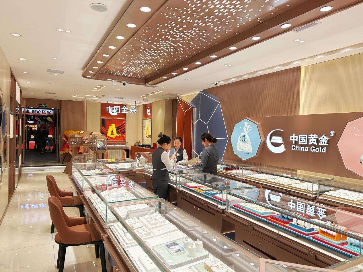 Gansu China Gold and Jewelry Lighting Case