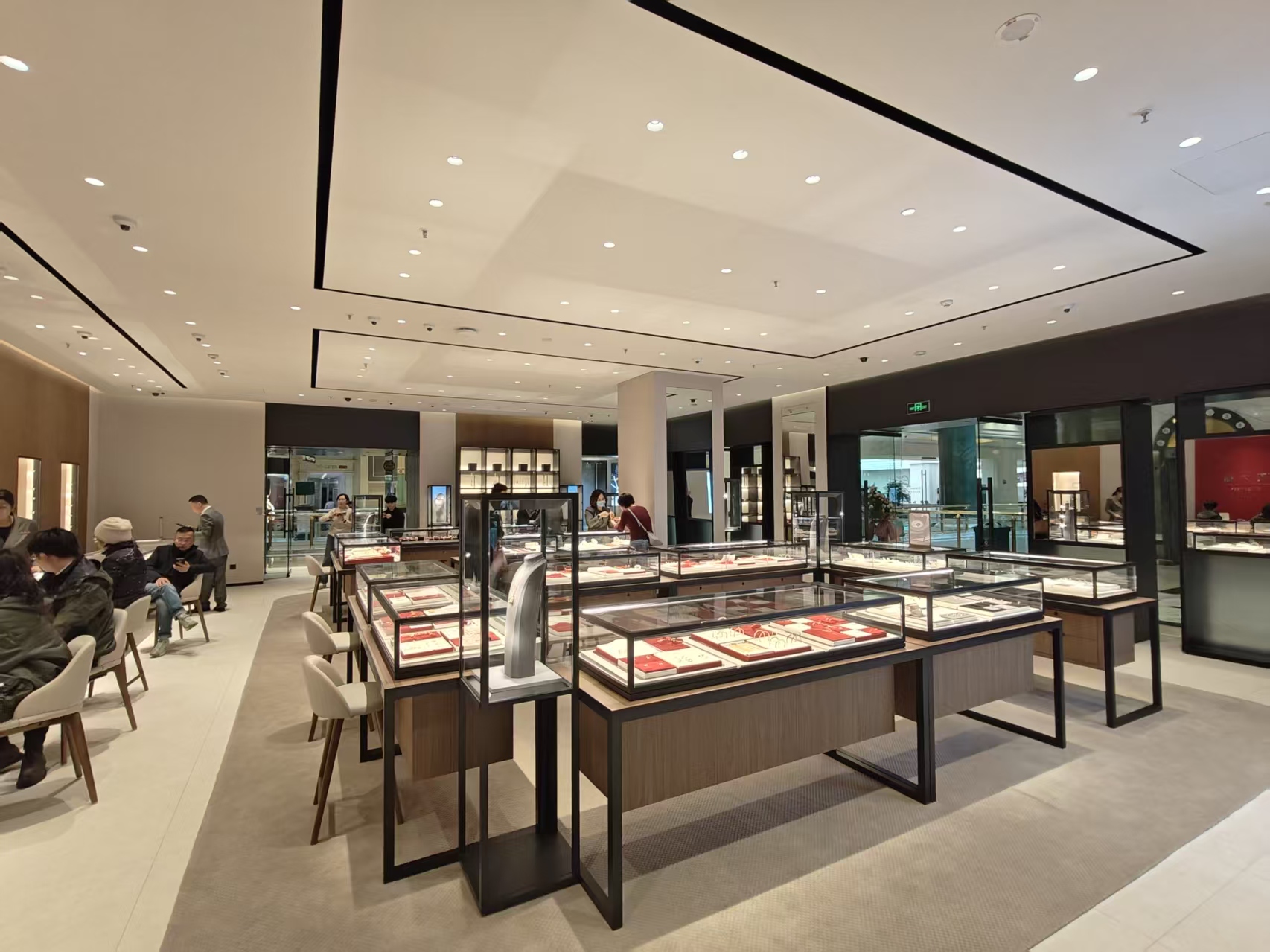 Chow Tai Fook's New Image Store at Shanghai Global Harbor: A Smart Lighting Case Study