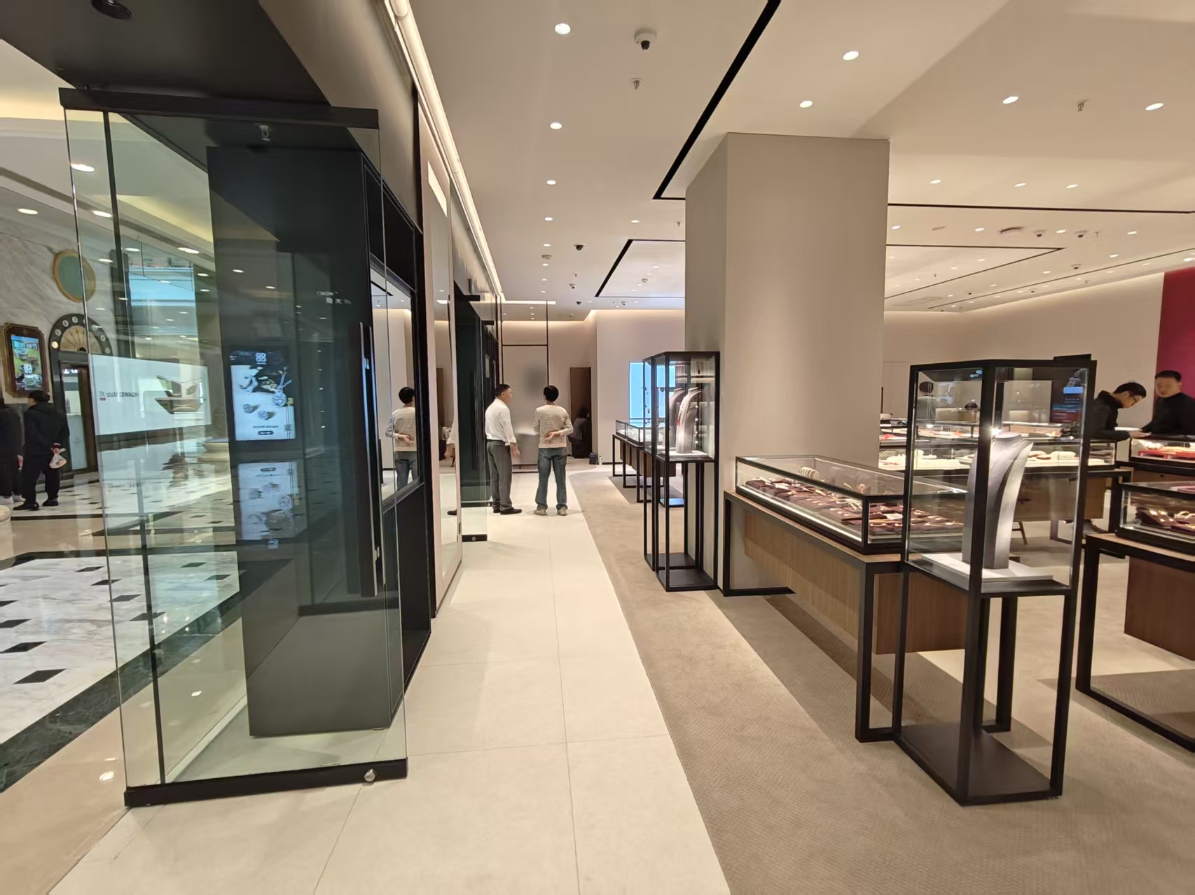 Chow Tai Fook's New Image Store at Shanghai Global Harbor: A Smart Lighting Case Study