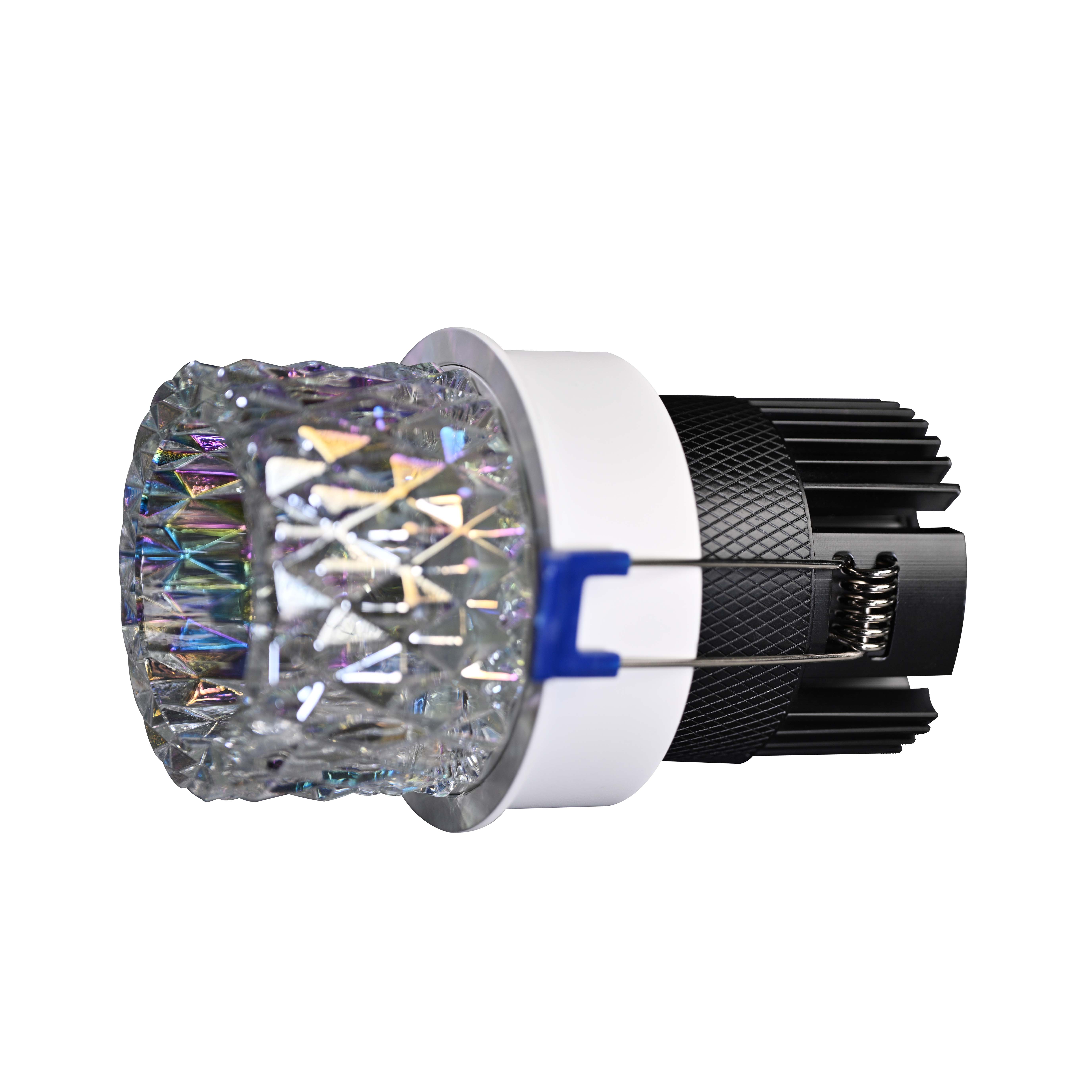 RGB color-splitting and color-mixing crystal lamp